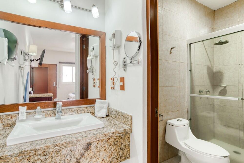 Foto del baño de Hotel Maioris Guadalajara