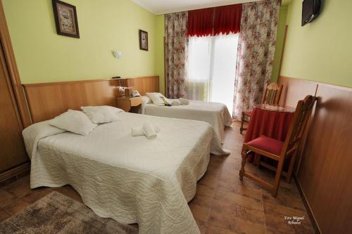 Foto de una habitación de Hostal Ponte Dos Santos
