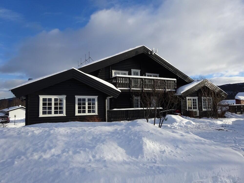Foto del exterior de Øen Turistsenter Apartments