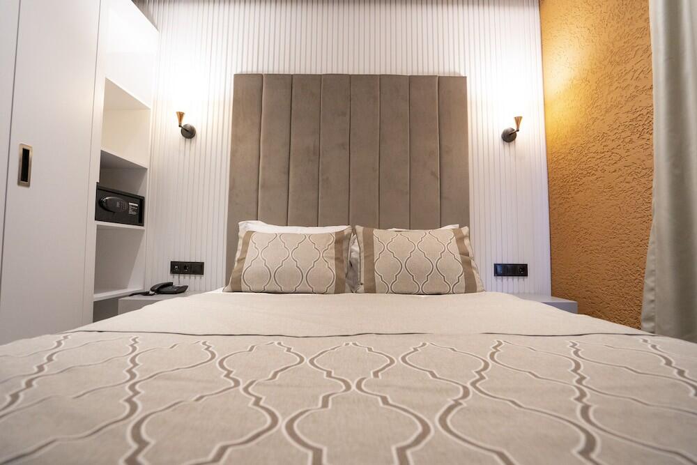 Foto de una habitación de Antalya Suite Hotel &amp;amp; Spa