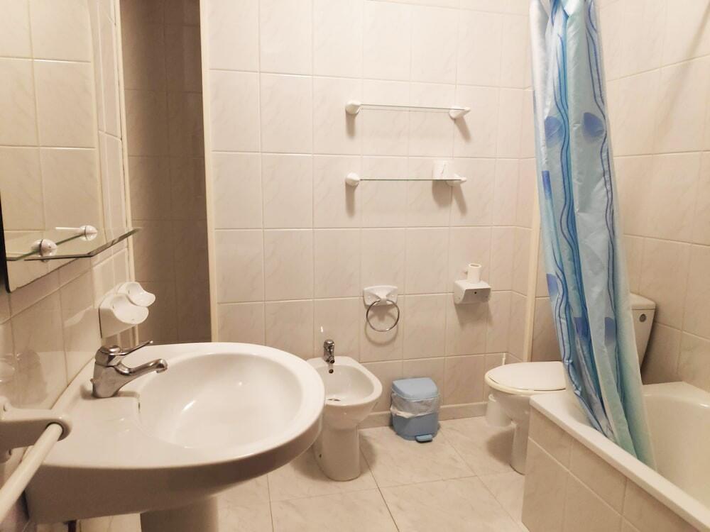Foto del baño de Apartamentos Revo Salinas 3000