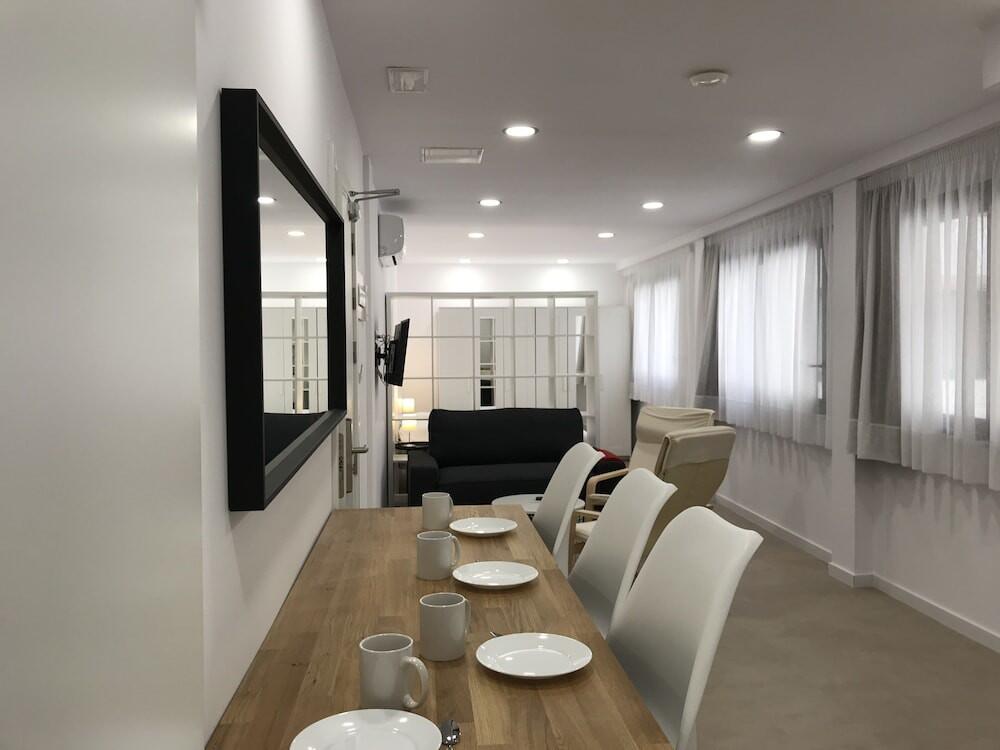 Foto de restauración de Bet Apartmemts - City Suites Reig