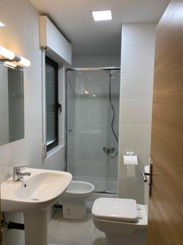 Foto del baño de La Villa Hostal