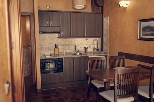 Foto de una habitación de APARTAMENTOS LA JACOBA.