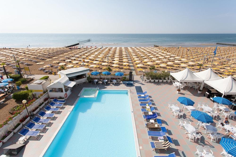 Foto general de Hotel Marina