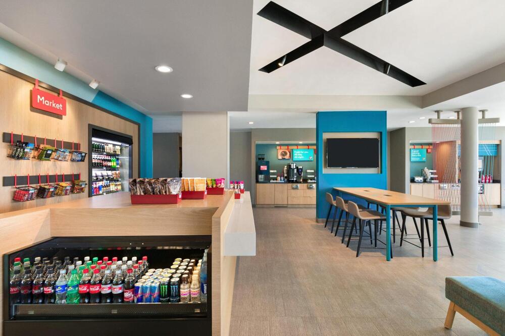 Foto de restauración de avid hotels - Melbourne - Viera, an IHG Hotel