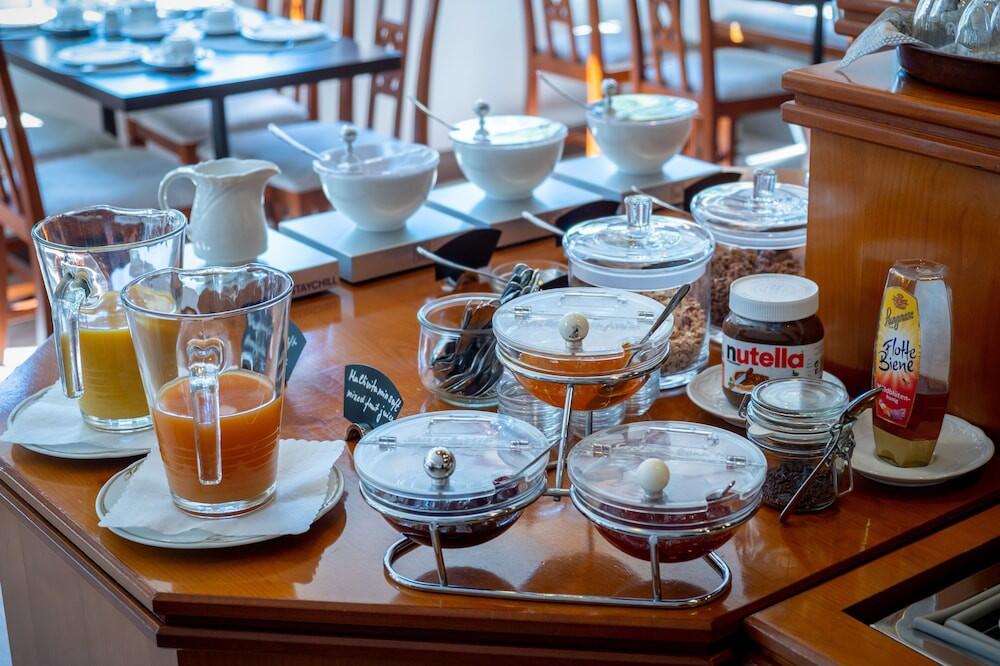 Foto de restauración de Hotel Schomacker