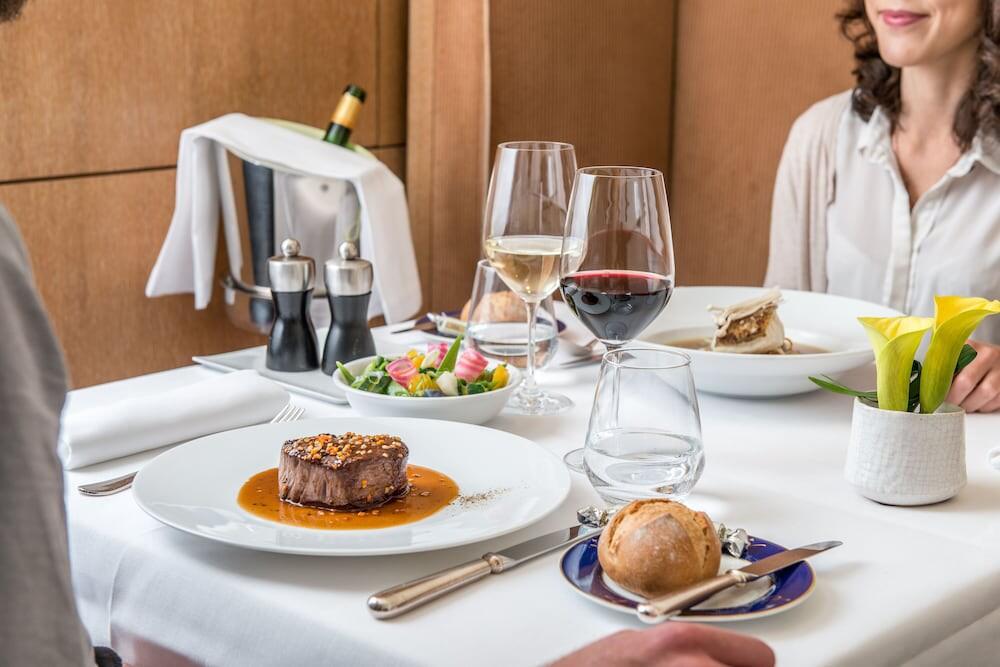 Foto de restauración de Sheraton Paris Charles de Gaulle Airport Hotel