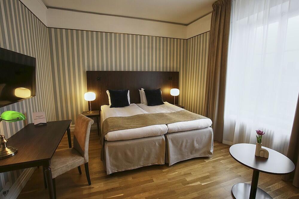 Foto de una habitación de Skara Stadshotell