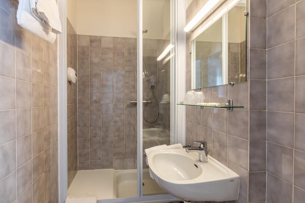 Foto del baño de Atlantic Hôtel Rennes Centre Gare
