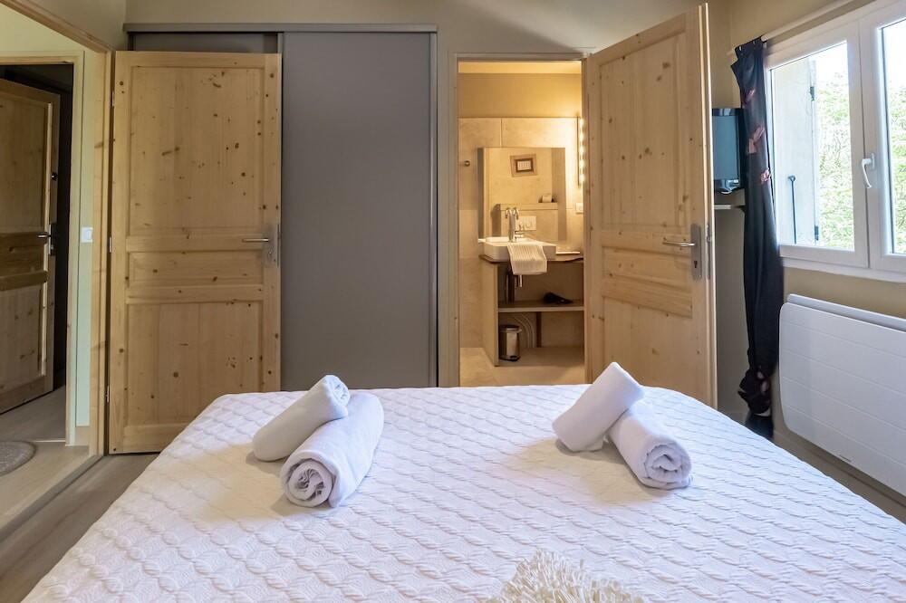 Room – Hostellerie Le Paradou