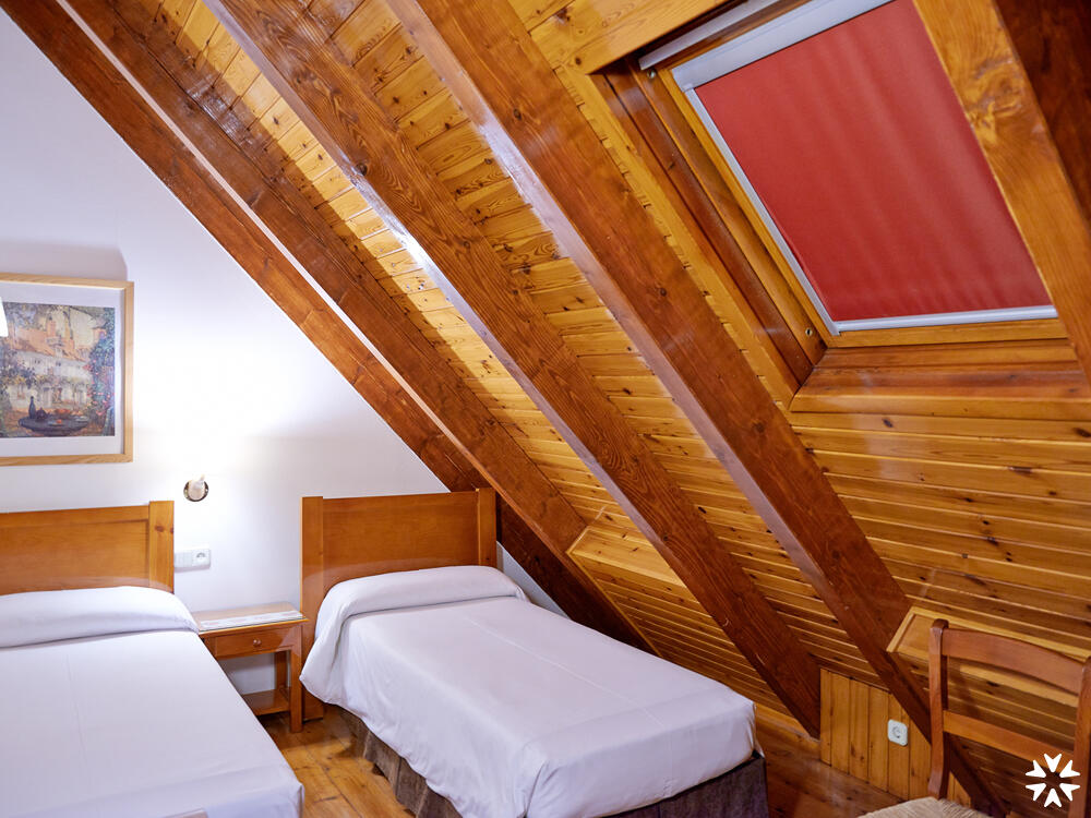 Foto de una habitación de Hotel Apartamentos Vilagaros