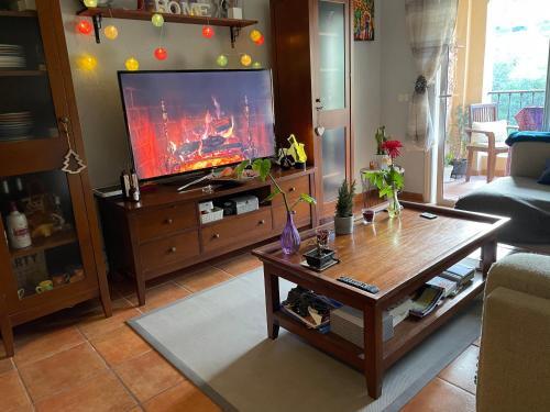 Foto de las zonas nobles de Bed-and-Breakfast La Quinta Suite Home Share