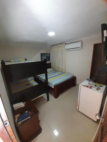 Foto de una habitación de Hotel Colonial Inn