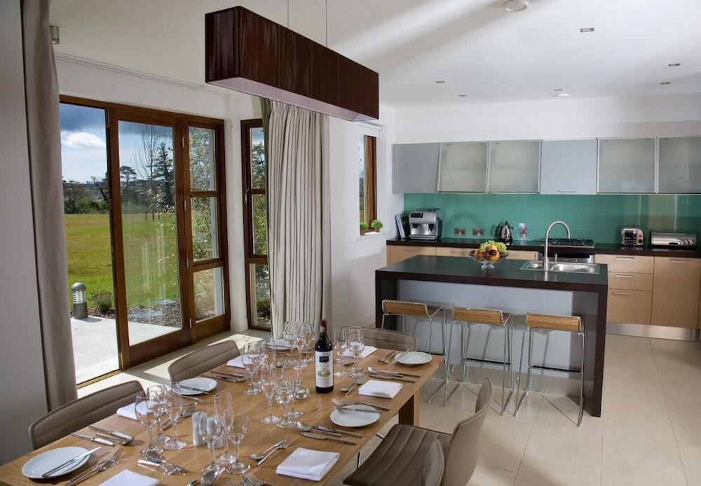 Foto de una habitación de Waterford Castle Hotel Lodges