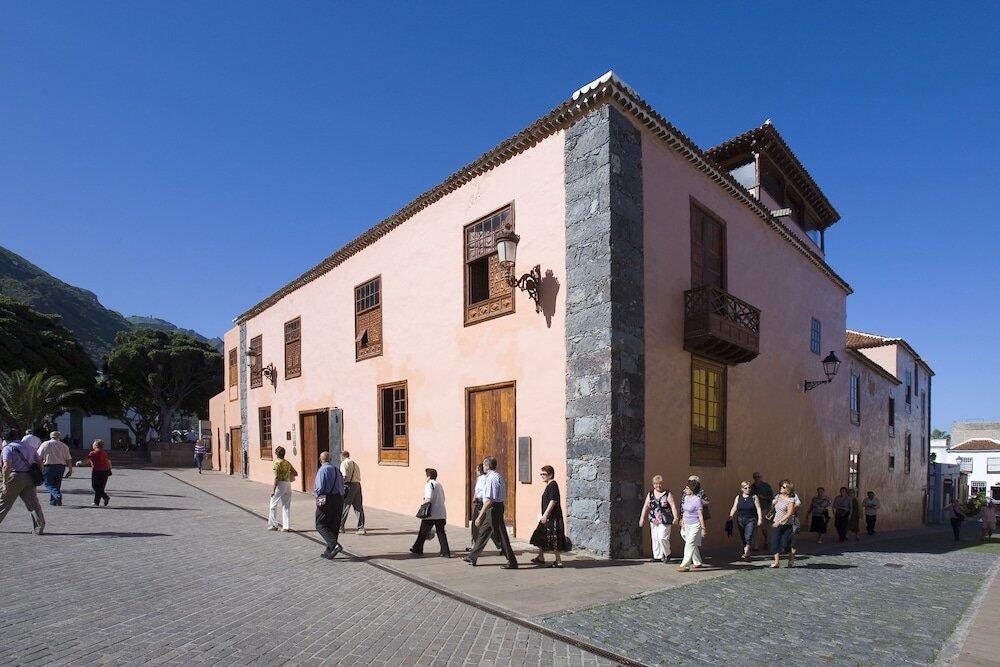 Foto del exterior de Hotel LIVVO La Quinta Roja