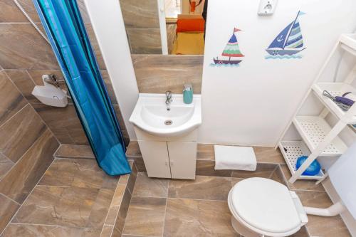 Foto del baño de Chillout rooms with terrace