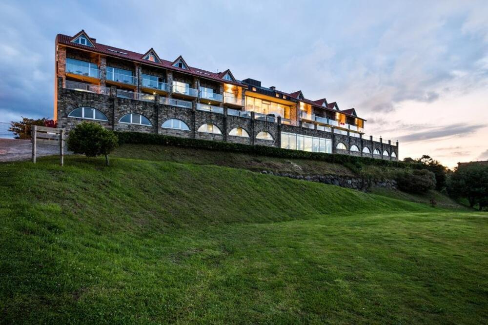 Foto general de Abba Comillas Hotel