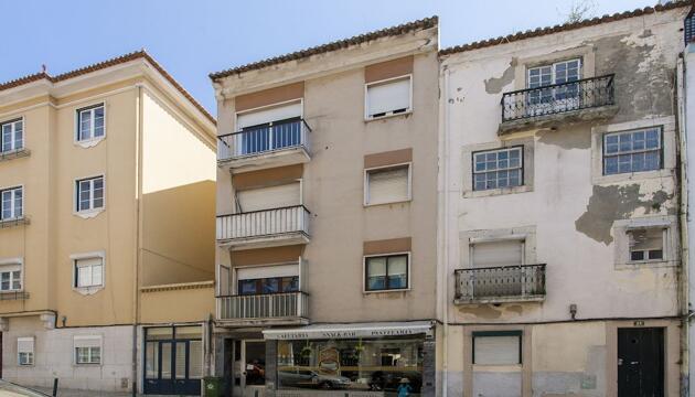 Photo – ALTIDO Bright 2BR Apt w/River Views &amp;balcony in Alfama, moments from Santa Apolonia train station