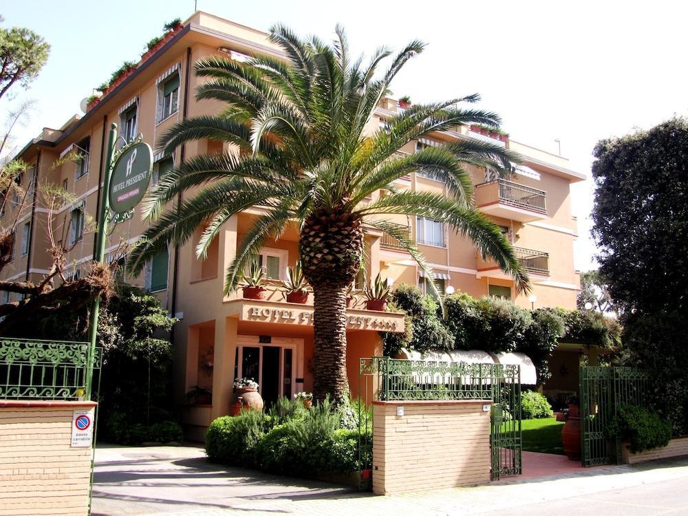 Foto del exterior de President Hotel