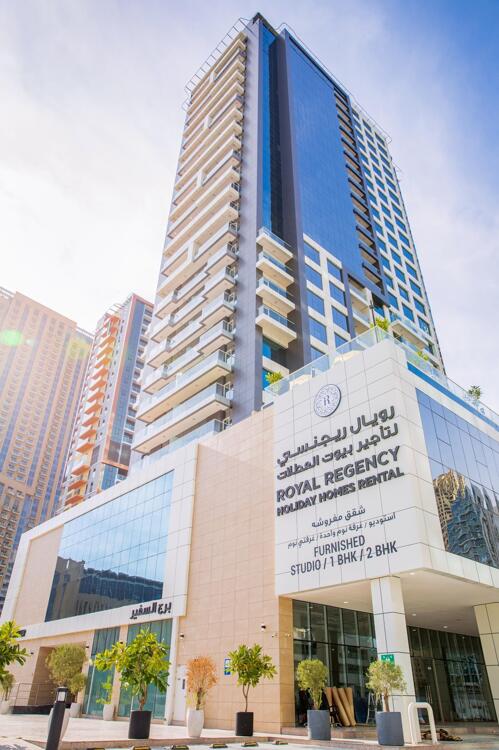 Foto del exterior de Hotel Royal Regency Suites