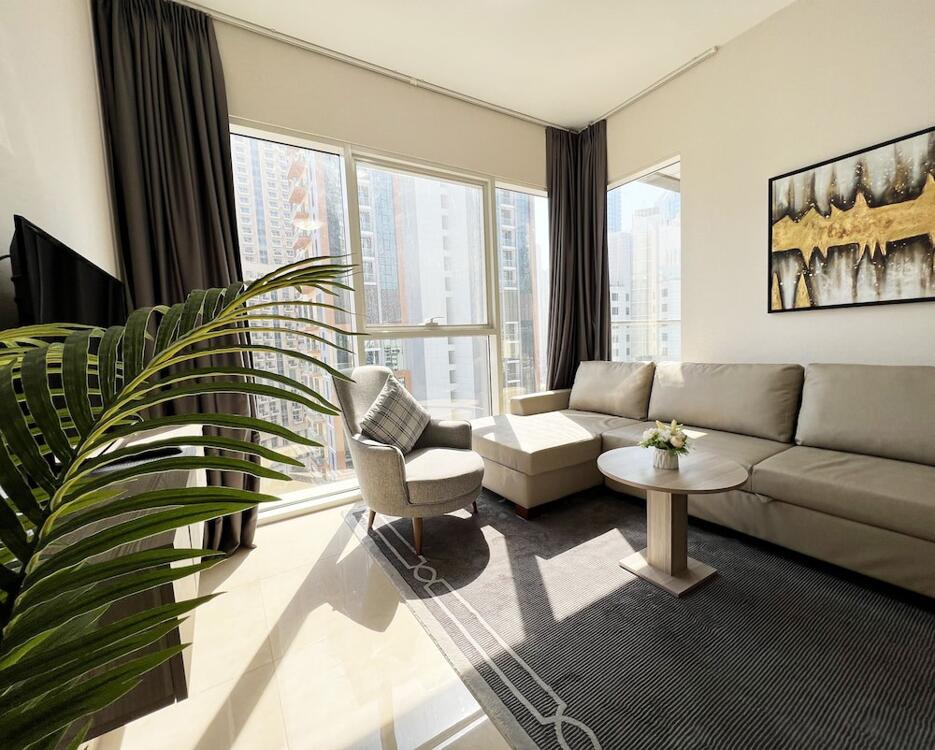 Foto de una habitación de Hotel Royal Regency Suites