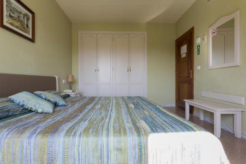 Foto de una habitación de Hotel Castell Blanc