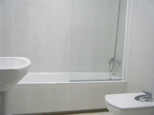 Foto del baño de Apartamentos Salceda