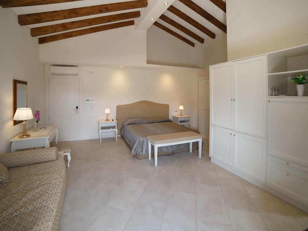 Foto de una habitación de B&amp;amp;B Marina Di Savoca