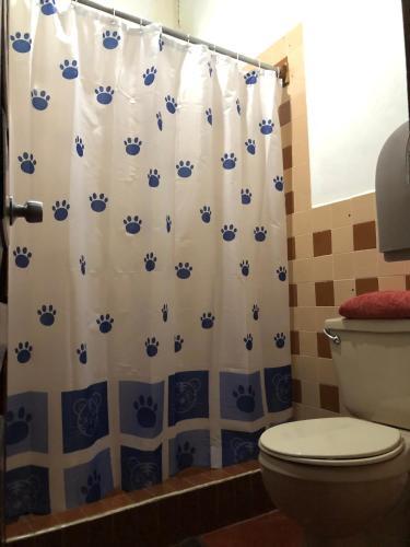 Foto del baño de Hotel Dionisio Inn