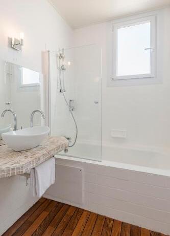 Foto del baño de Hôtel Océan