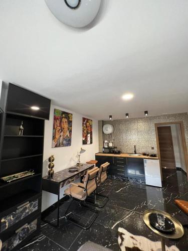 Foto de una habitación de Apartamentos Benidorm Black