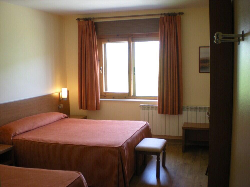 Foto de una habitación de Hotel Don Pepe Lago de Sanabria