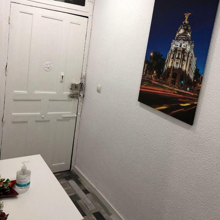Foto de las zonas nobles de Hostal H Noche y Dia