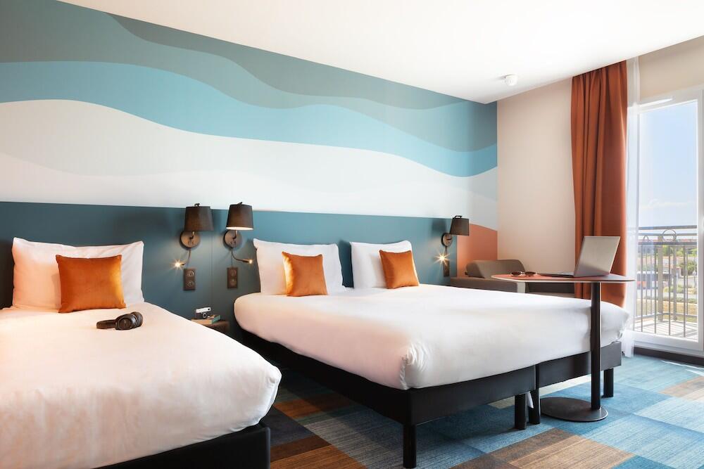Foto de una habitación de Hotel Ibis Styles Miramas - Provence