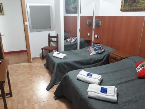 Foto de una habitación de Hostal Can Salvado