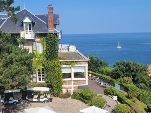 Foto del exterior de Hotel Dormy House