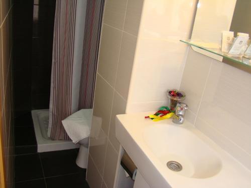 Foto del baño de Hostal Platja