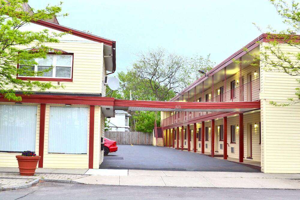 Foto del exterior de Motel Passport Inn - By The Falls NY