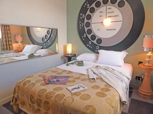 Foto de una habitación de Detective Hotel