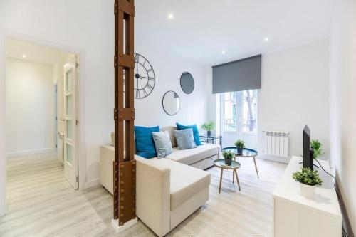 Foto de una habitación de Apartamentos AmazINN Places Atocha