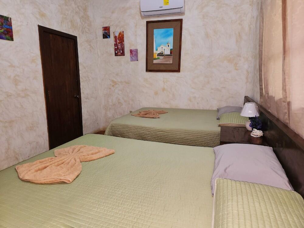 Hotel Lenca World, Roatán - Central de Reservas