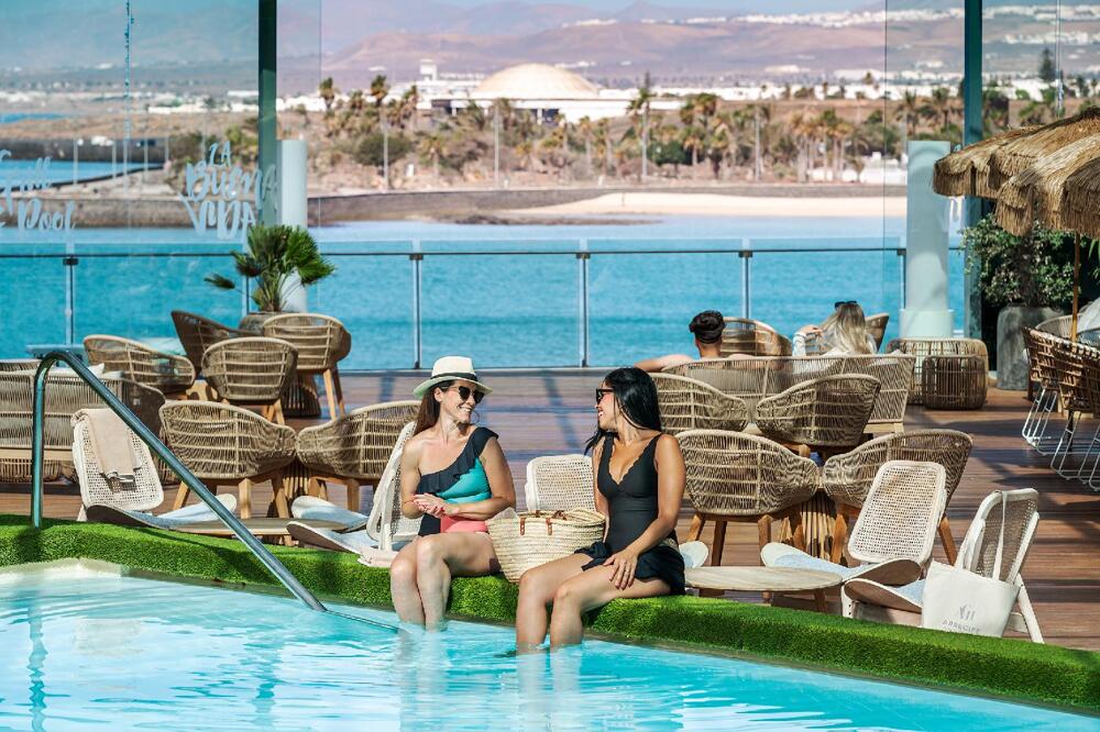 Foto de restauración de Arrecife Gran Hotel &amp;amp; Spa