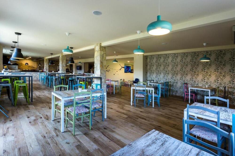 Foto de restauración de Complejo Roma
