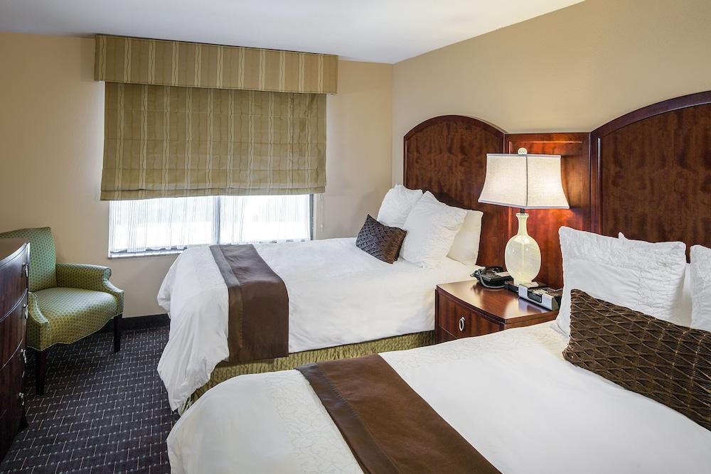 Foto general de The Plaza Suites Hotel