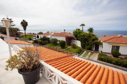 Foto de una habitación de CHALET ADOSADO CON TERRAZA Y AZOTEA