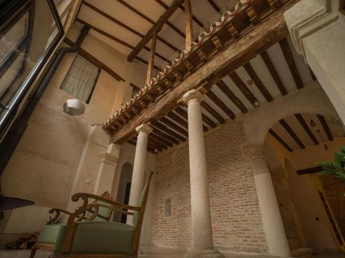Foto del exterior de Casa de los Mendoza - Casa Solariega en el casco histórico