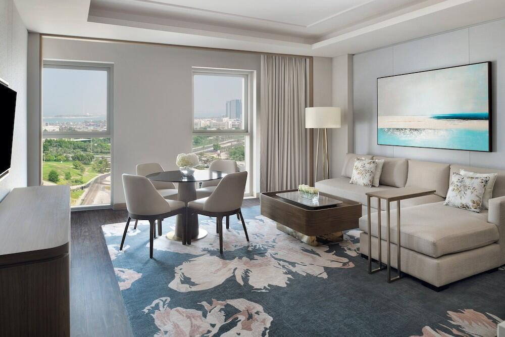 Foto de una habitación de InterContinental Residences Abu Dhabi, an IHG Hotel