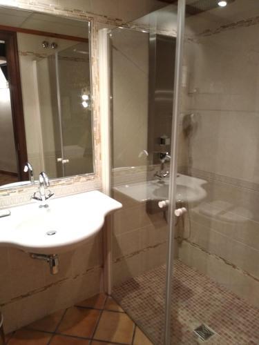 Foto de una habitación de HOTEL EL CASTELL