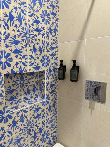 Foto del baño de Los Frailes Concept Hotel